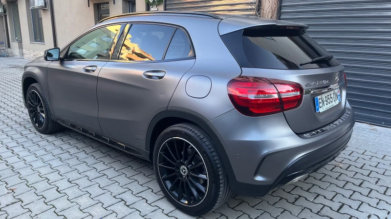 Mercedes-Benz GLA 220 AMG Панорама Fasition, снимка 4 - Автомобили и джипове - 49488292