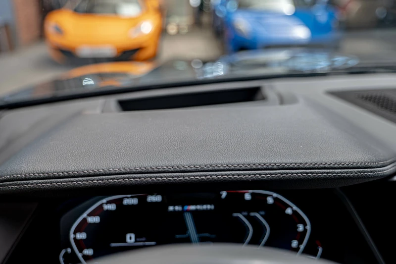 BMW X6 M50i/Harman Kardon/HuD/Панорама/Камера 360, снимка 13 - Автомобили и джипове - 49980854