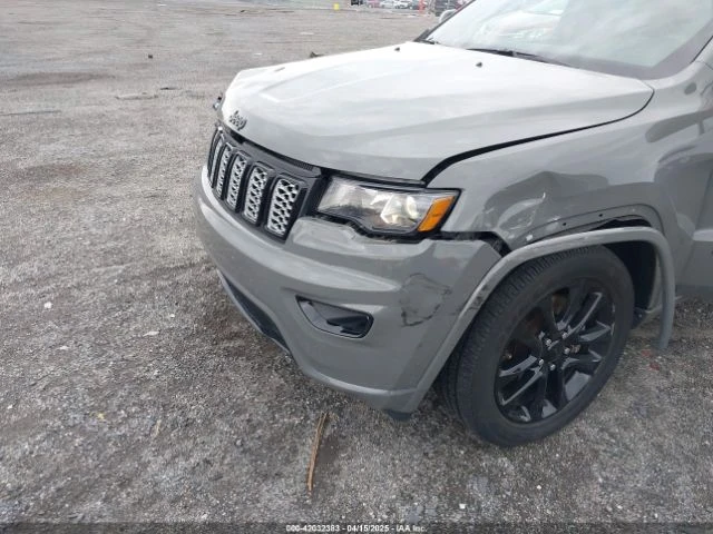 Jeep Grand cherokee  JEEP GRAND CHEROKEE LAREDO * АВТО КРЕДИТ *  - изображение 4