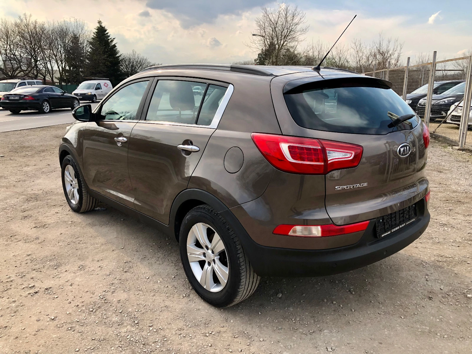 Kia Sportage 2.0crdi-136к.с.! 4x4 AWD! EU5! Led! Xenon!  - изображение 5