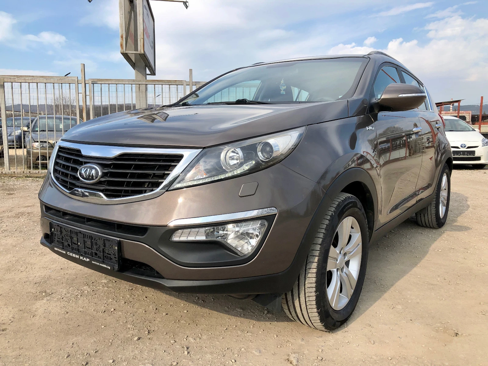 Kia Sportage 2.0crdi-136к.с.! 4x4 AWD! EU5! Led! Xenon!  - изображение 3