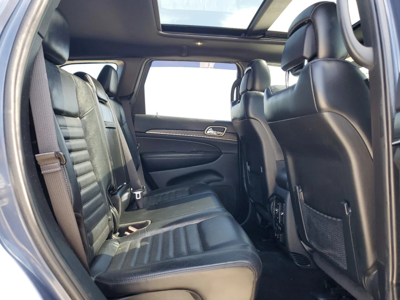 Jeep Grand cherokee LIMITED X Дистроник* 8ZF* CarPlay* М.Точка* Пано*  - изображение 10