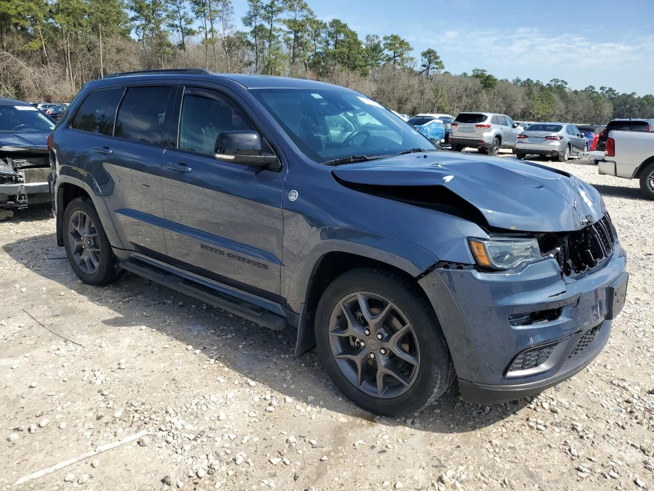 Jeep Grand cherokee LIMITED X Дистроник* 8ZF* CarPlay* М.Точка* Пано*  - изображение 3