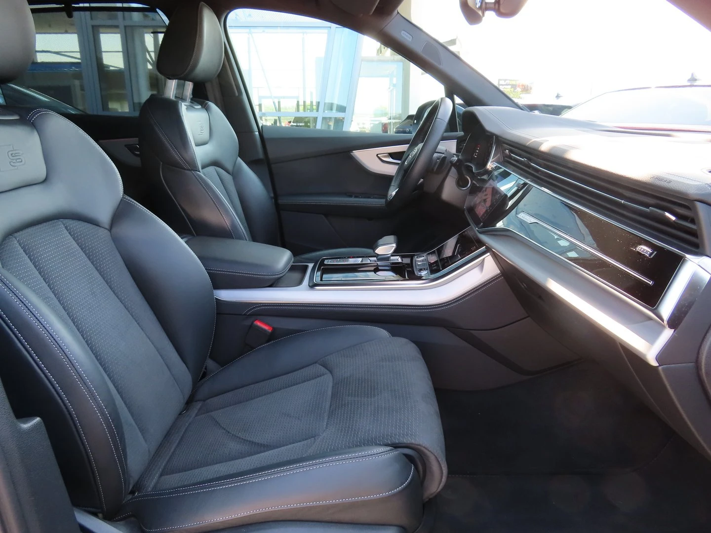 Audi Q7 S line 50 TDI quattro - изображение 6