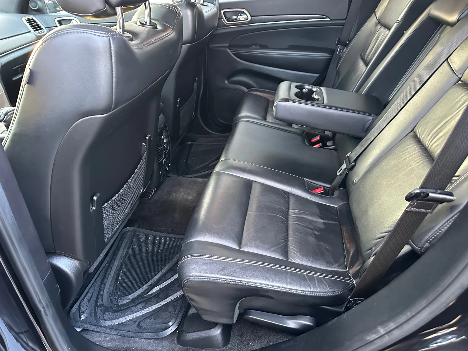 Jeep Grand cherokee Limited 3.6 , снимка 17 - Автомобили и джипове - 53978557