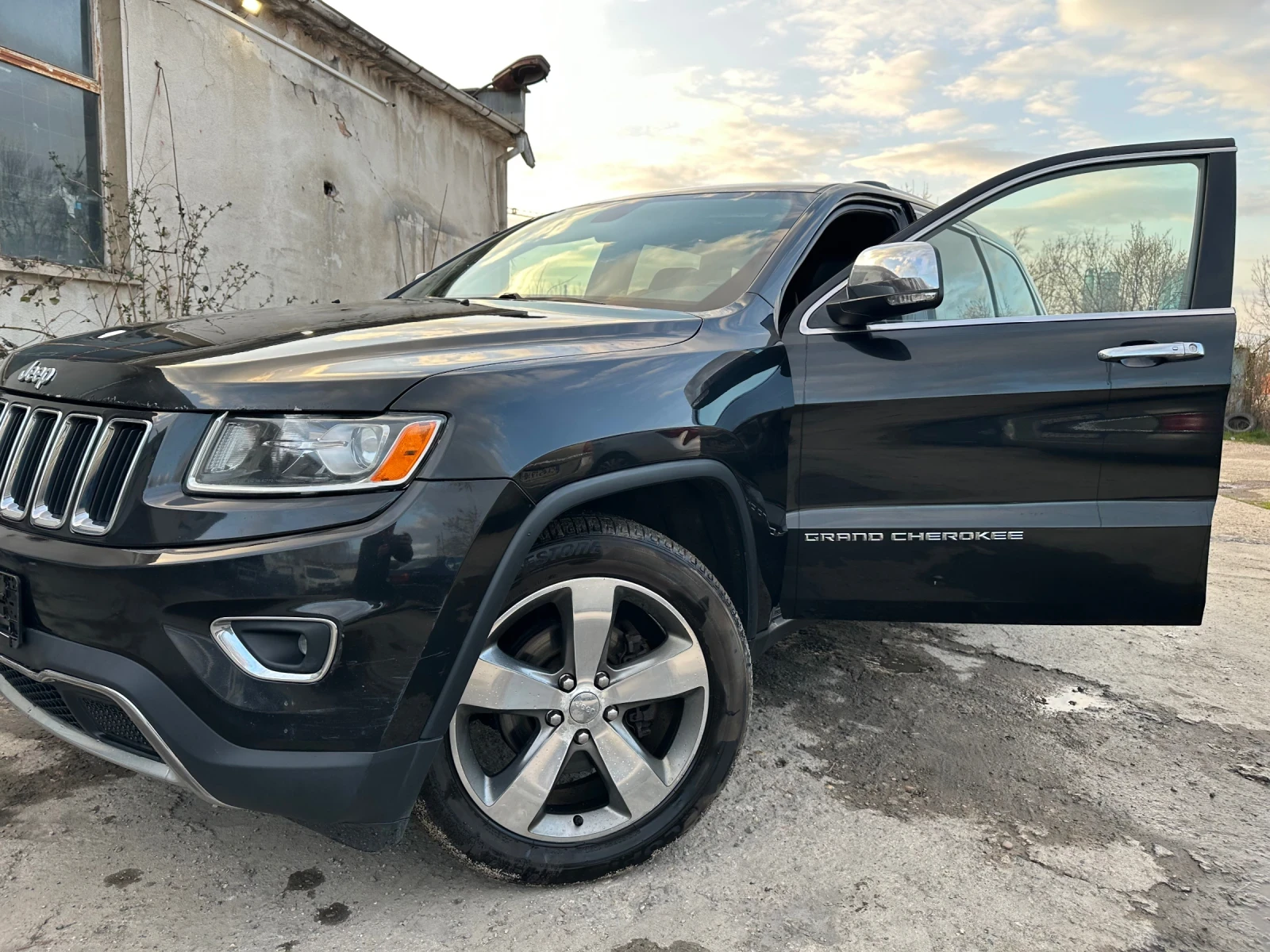 Jeep Grand cherokee Limited 3.6 , снимка 2 - Автомобили и джипове - 53978557