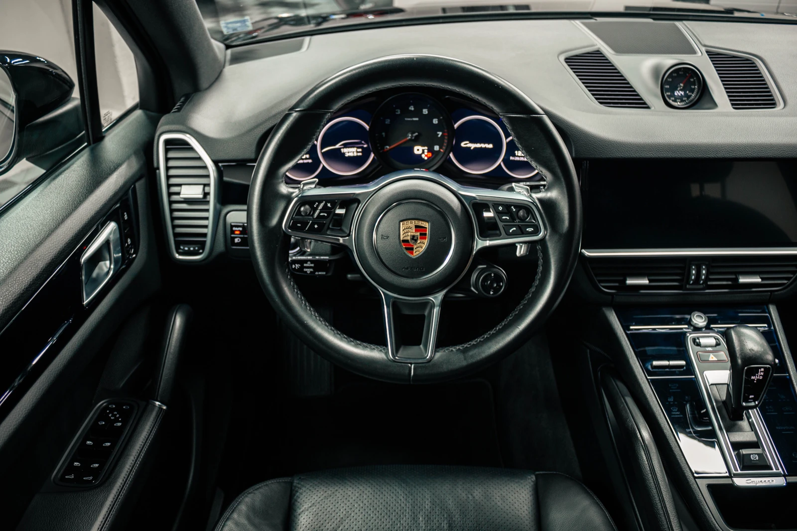Porsche Cayenne 3.0 V6 Sport Chrono Package, снимка 11 - Автомобили и джипове - 54729125