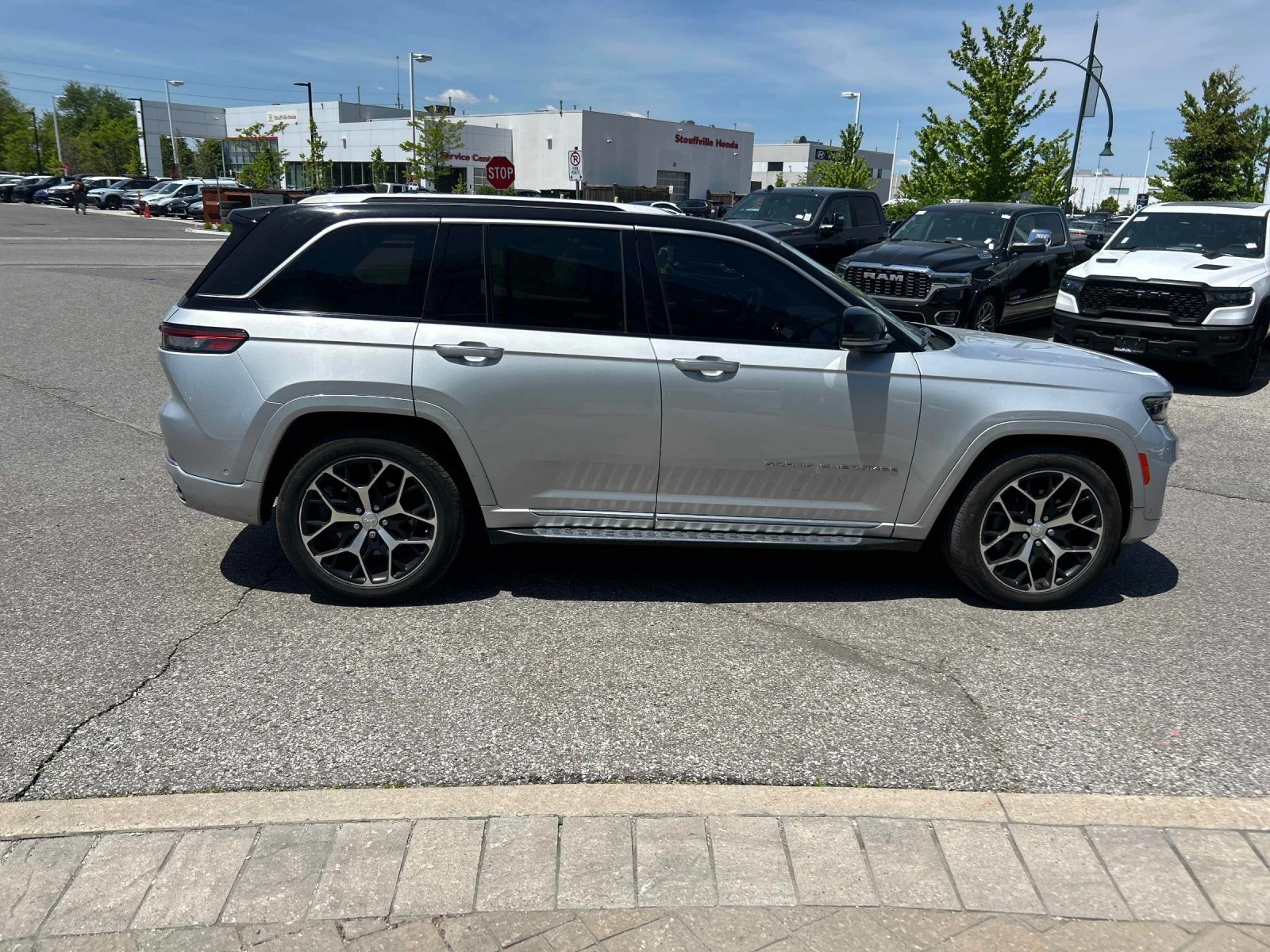 Jeep Grand cherokee SUMMIT * 5.7 * AWD * CARFAX *  | Mobile.bg � ����������� 3