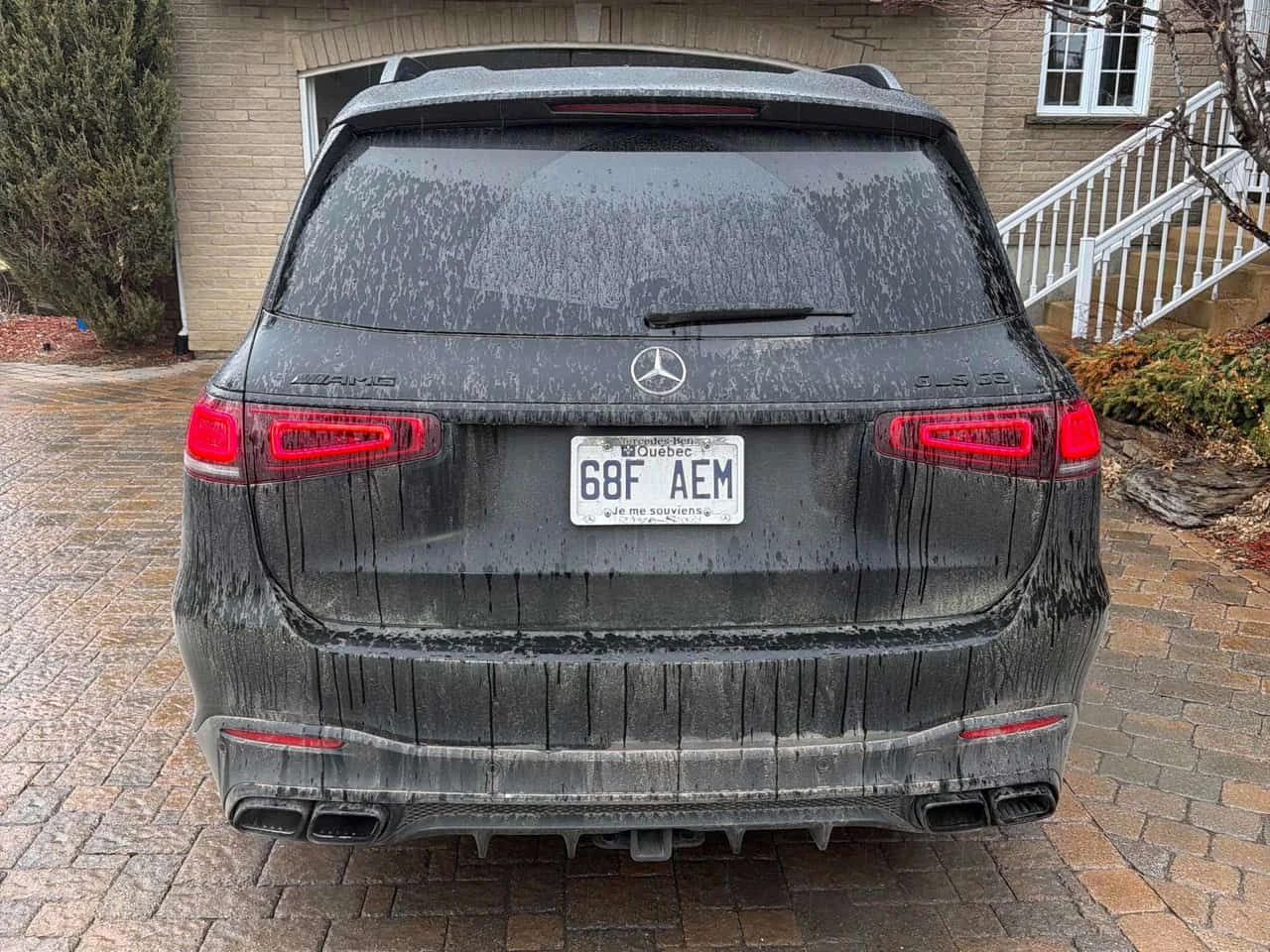 Mercedes-Benz GLS 63 AMG ДИСТРОНИК * 360 * BURMESTER * PANO * ОБДУХВАНЕ, снимка 4 - Автомобили и джипове - 55015364