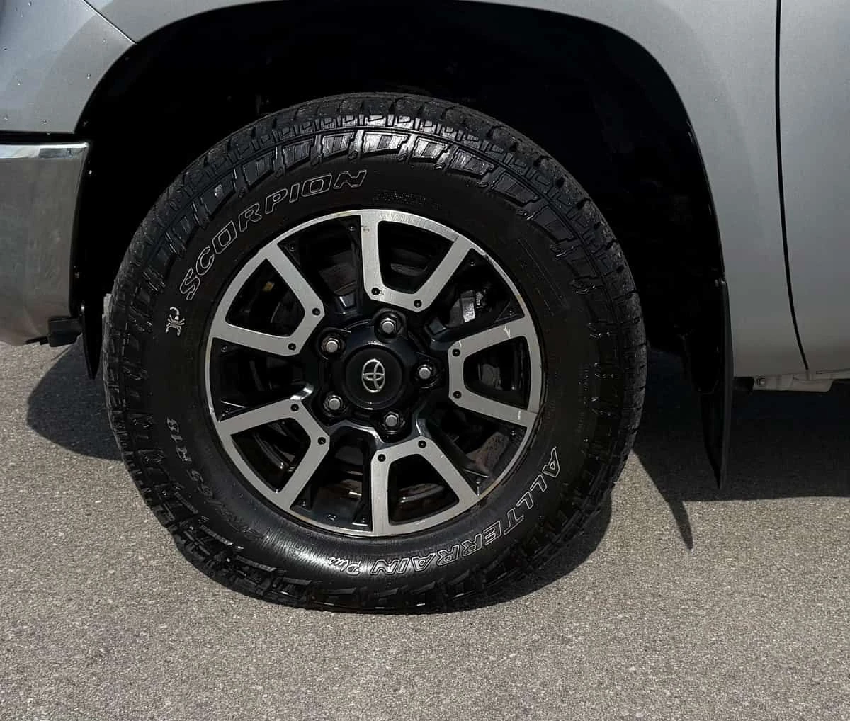Toyota Tundra * 4x4 Double Cab SR5 Plus 5.7L * , снимка 6 - Автомобили и джипове - 55048195