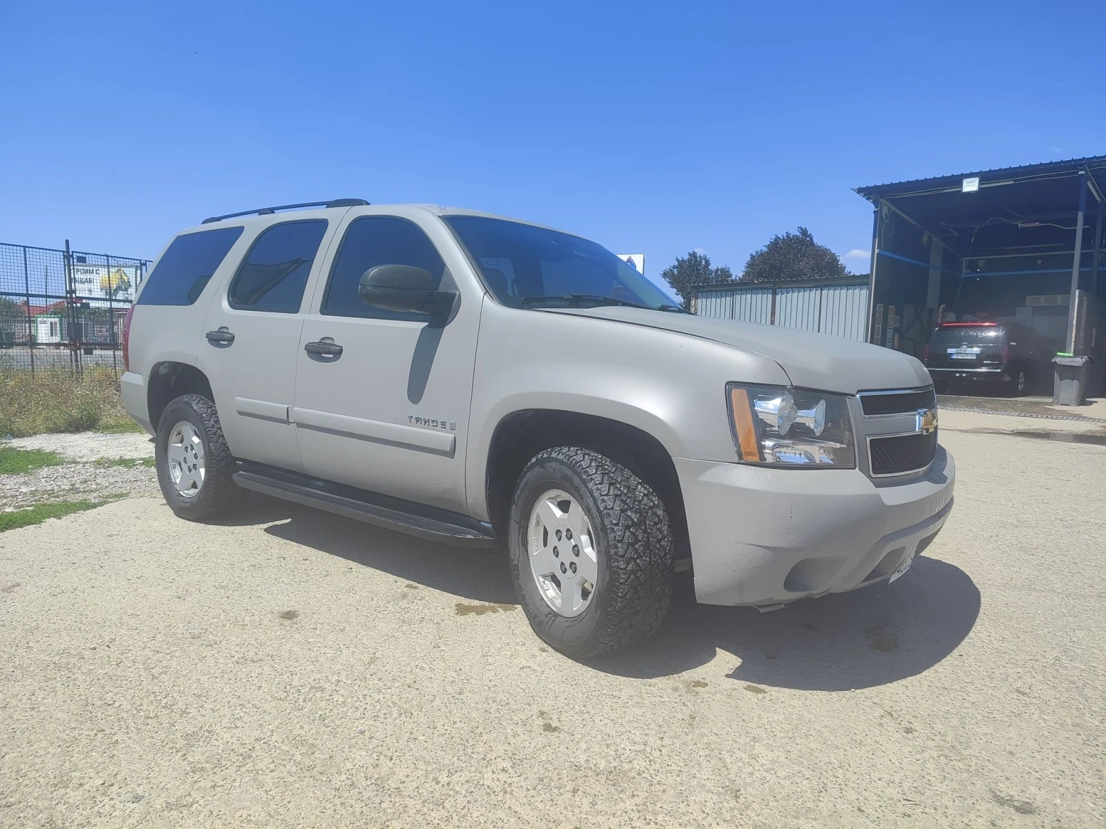 Chevrolet Tahoe 5.3 ГАЗ / Бартер, снимка 8 - Автомобили и джипове - 56613801