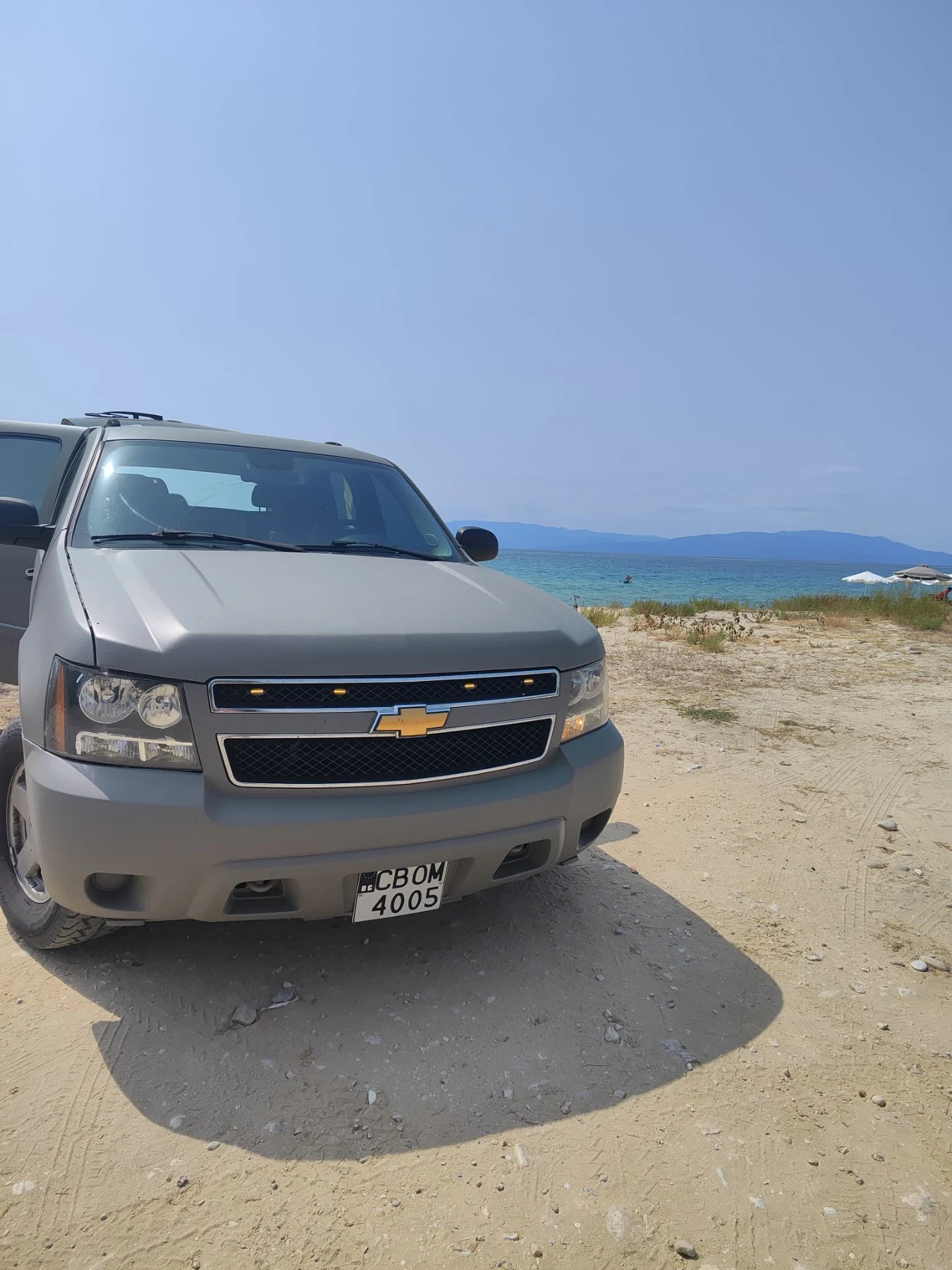 Chevrolet Tahoe 5.3 ГАЗ / Бартер, снимка 2 - Автомобили и джипове - 56613801