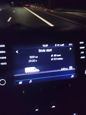 VW Crafter, снимка 8 - Бусове и автобуси - 53650340