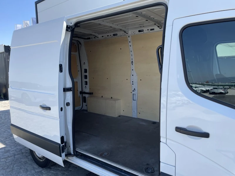 Renault Master 2.3dCi/135к.с., снимка 13 - Бусове и автобуси - 46278478