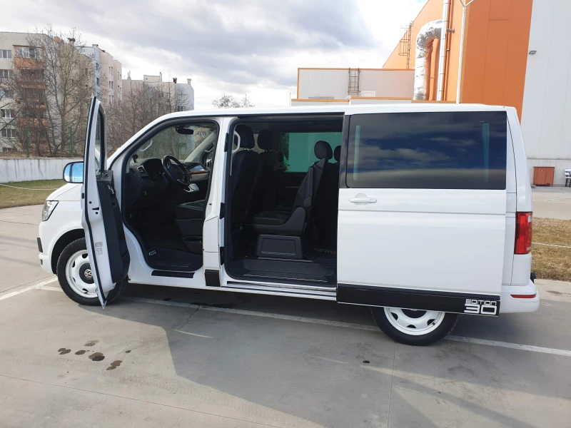 VW Multivan T6, снимка 4 - Бусове и автобуси - 52930214