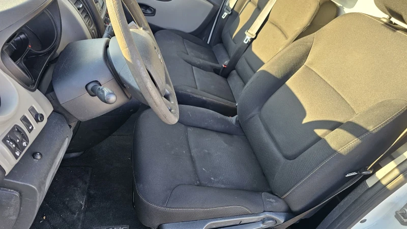 Renault Trafic 1.6 dCI XXL  - клима - темпомат , снимка 9 - Бусове и автобуси - 53208127