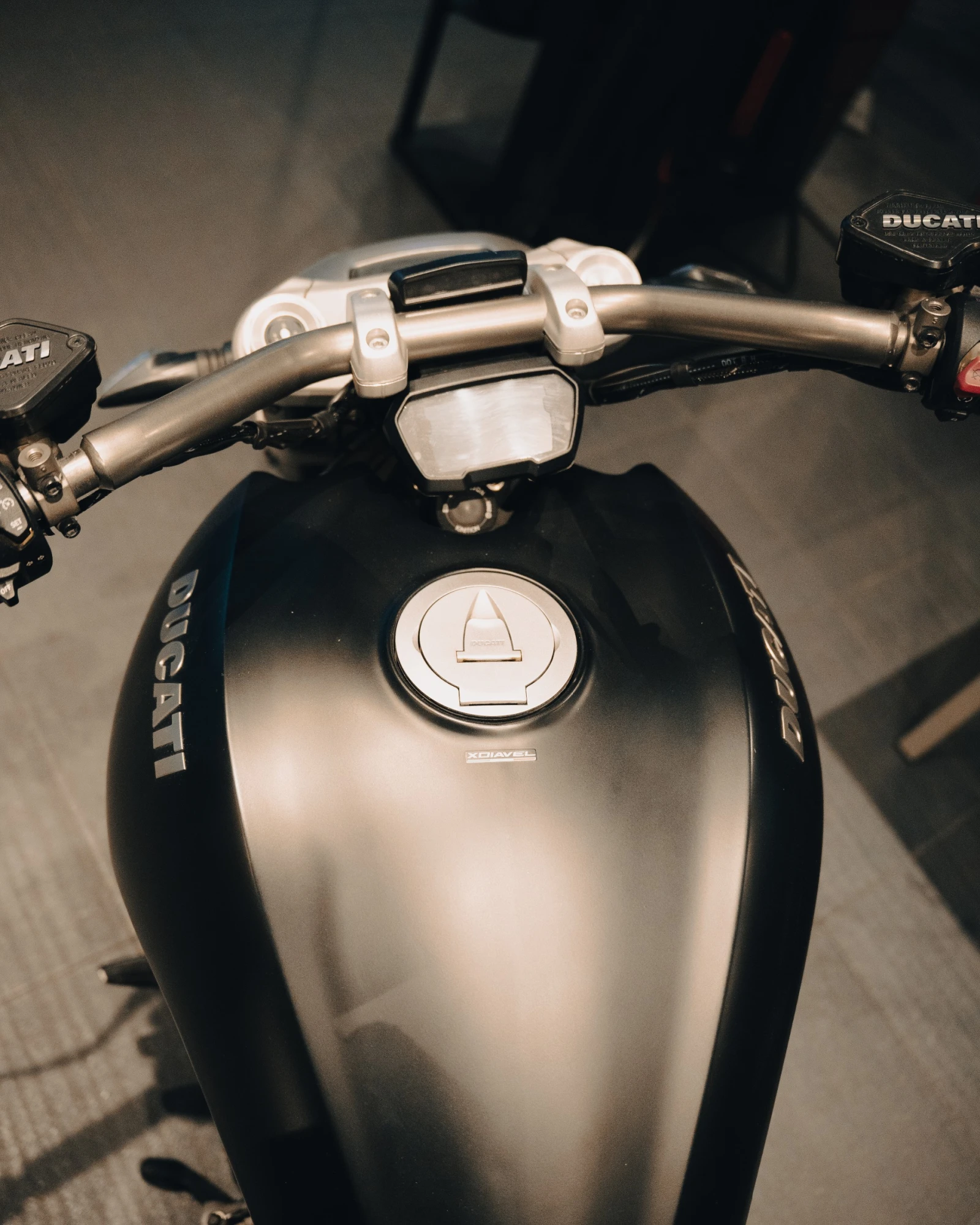 Ducati XDIAVEL 1260 - изображение 9