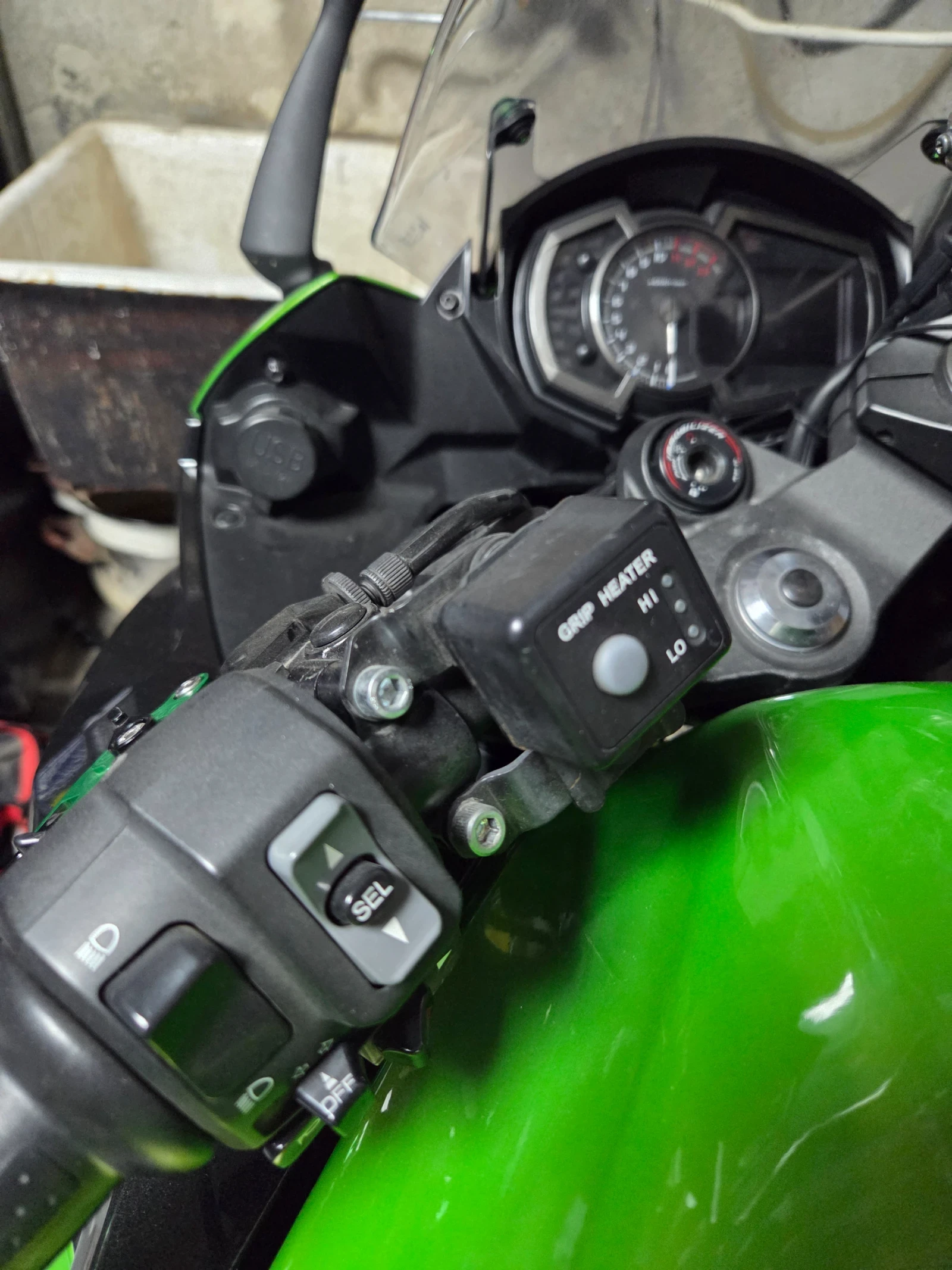 Kawasaki Z Z1000SX, снимка 8 - Мотоциклети и мототехника - 54442376