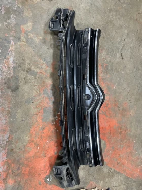 Решетка за предна броня за Ситроен Ц5 айркрос 2019 с камера , снимка 4