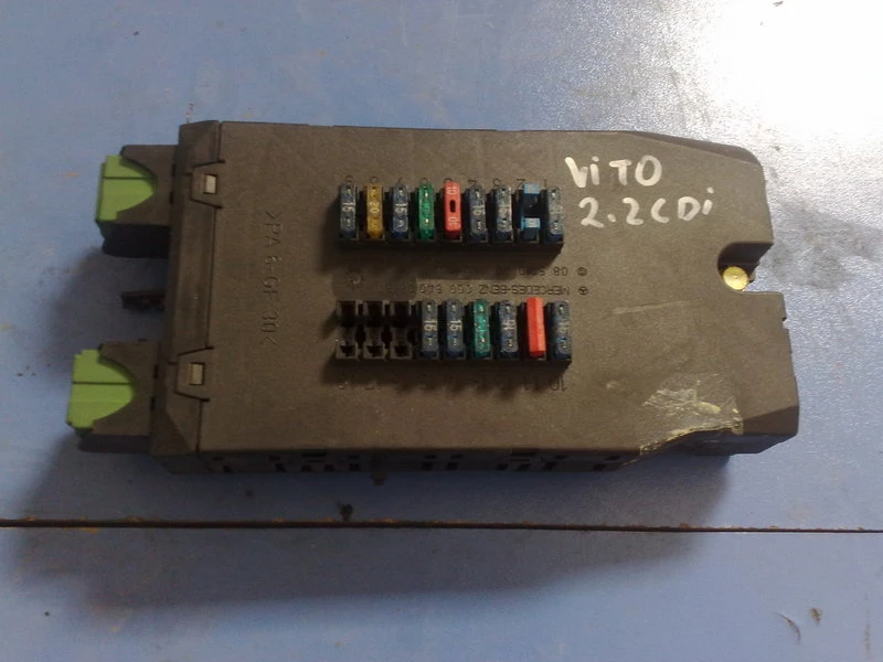 бушонно табло бси (bsi) за Мерцедес Вито 2.2CDI автоматик 02г.