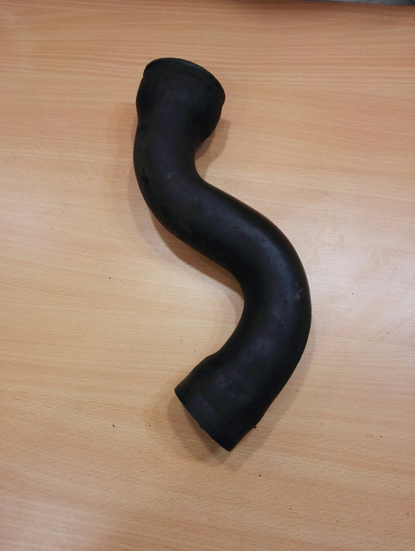    4   1.8 | Mobile.bg   1