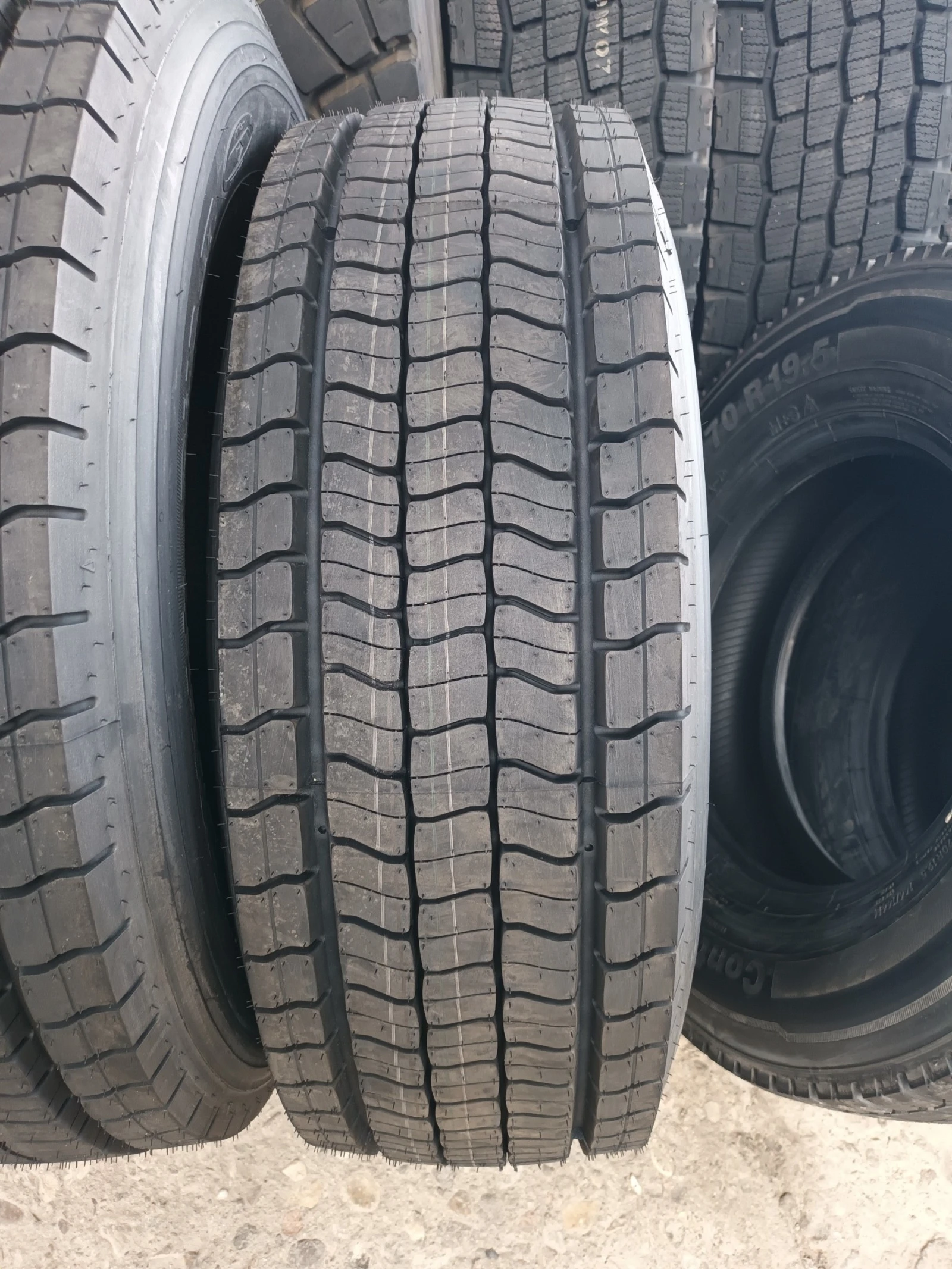  285/70R19.5 | Mobile.bg   3