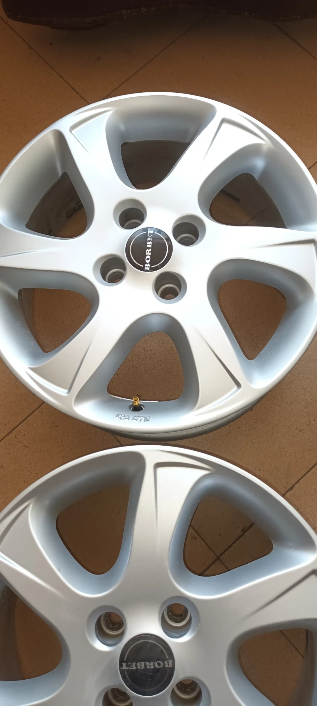 Джанти за Renault, снимка 4 - Гуми и джанти - 55234244
