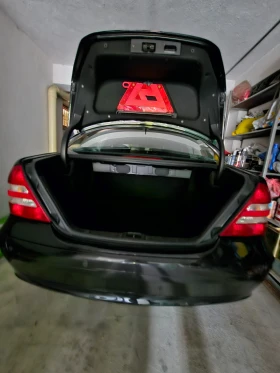 Mercedes-Benz C 220 CDI, снимка 16
