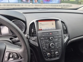 Opel Astra J 1.6 LPG от България, снимка 10