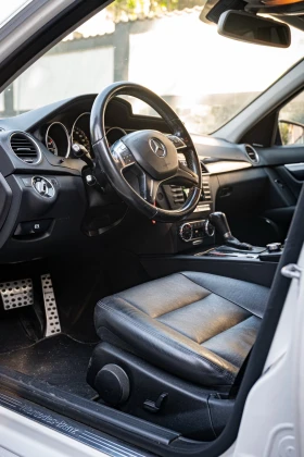 Mercedes-Benz C 250 4 MATIC, снимка 14