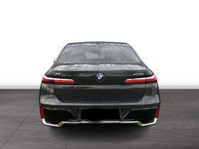 BMW i7 M60 xDrive = Executive Lounge= Individual Гаранция, снимка 2