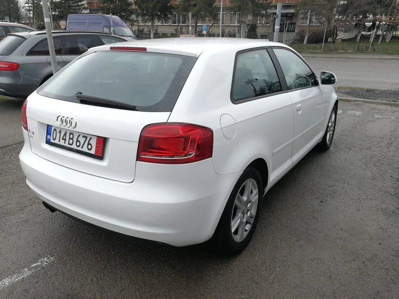 Audi A3 1.4 Tfsi, снимка 6 - Автомобили и джипове - 44796913