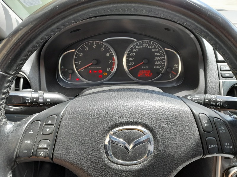 Mazda 6, снимка 9 - Автомобили и джипове - 45697375