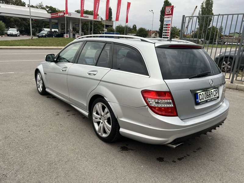 Mercedes-Benz C 220 AMG, снимка 5 - Автомобили и джипове - 47289250