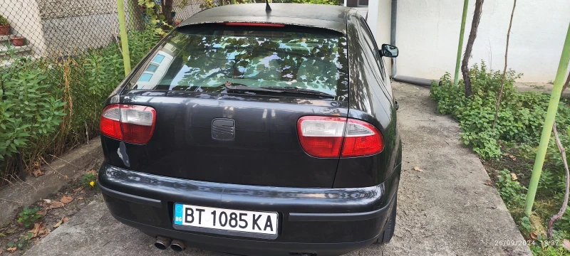 Seat Leon, снимка 2 - Автомобили и джипове - 47391543