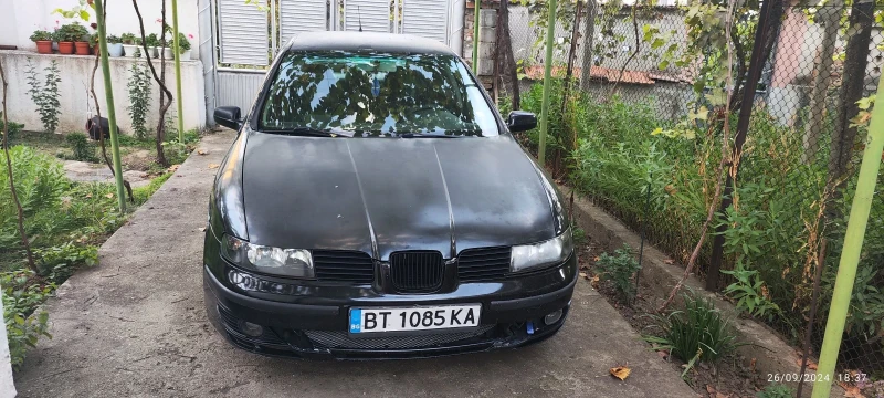 Seat Leon, снимка 1 - Автомобили и джипове - 47391543