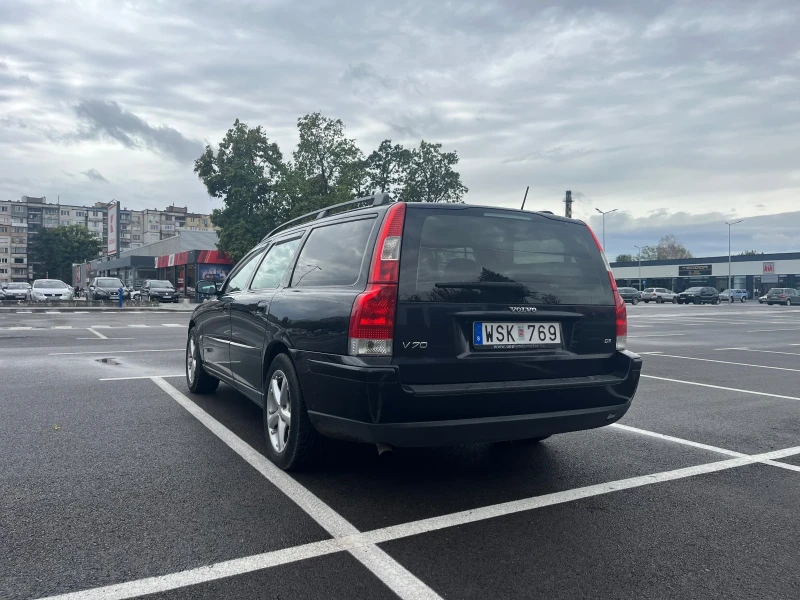 Volvo V70 Нов внос. D5, снимка 3 - Автомобили и джипове - 47392662