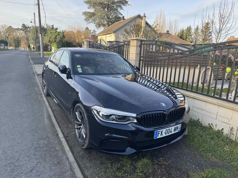 BMW 520 D X-DRIVE M-PACK, снимка 1 - Автомобили и джипове - 48252261