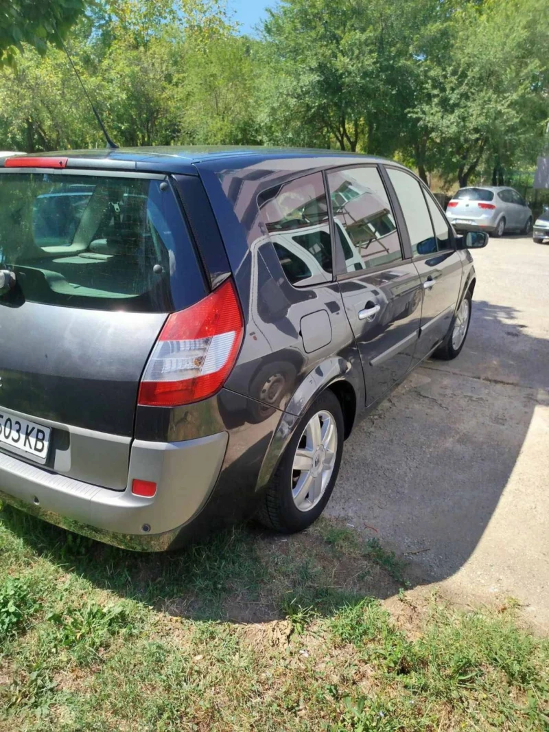 Renault Grand scenic 1.9 dci, снимка 6 - Автомобили и джипове - 48589467