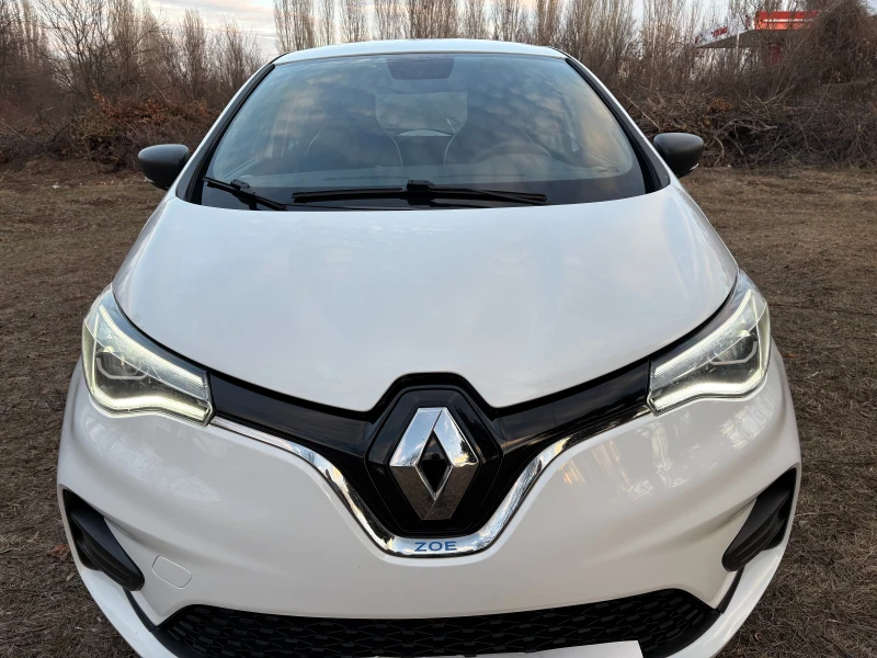 Renault Zoe, снимка 1 - Автомобили и джипове - 49119388