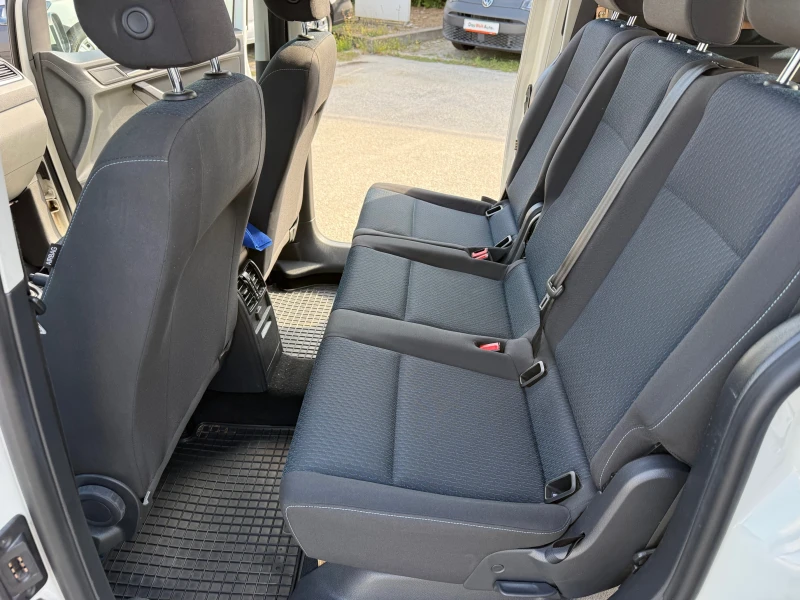 VW Caddy Maxi 2, O TDI 102 k.c - 7 места, снимка 14 - Автомобили и джипове - 52645690