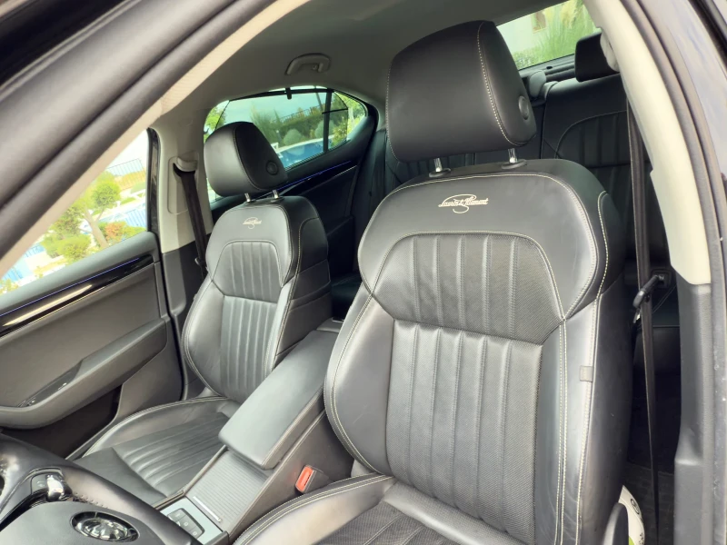 Skoda Superb LAURIN&KLEMENT, снимка 8 - Автомобили и джипове - 52299796