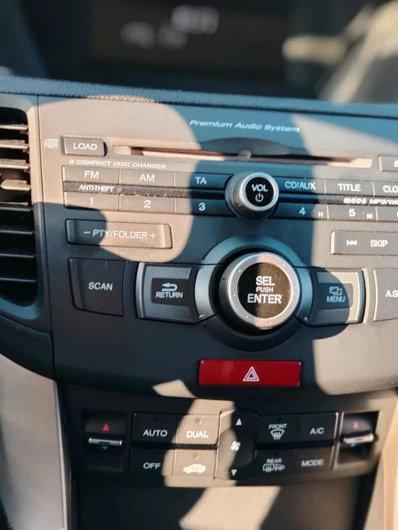 Honda Accord 2.0 Бензин Швейцария , снимка 14 - Автомобили и джипове - 52599110