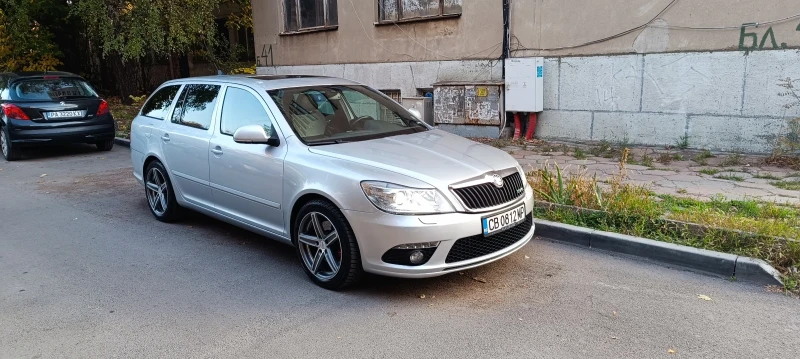 Skoda Octavia VRS, снимка 12 - Автомобили и джипове - 52743172