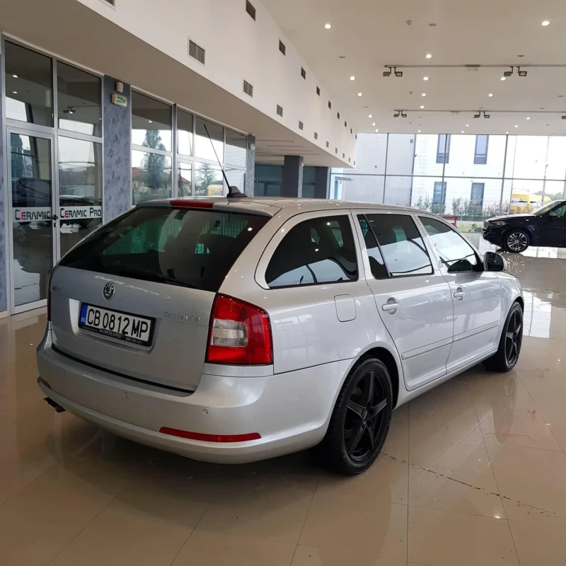 Skoda Octavia VRS, снимка 3 - Автомобили и джипове - 52743172