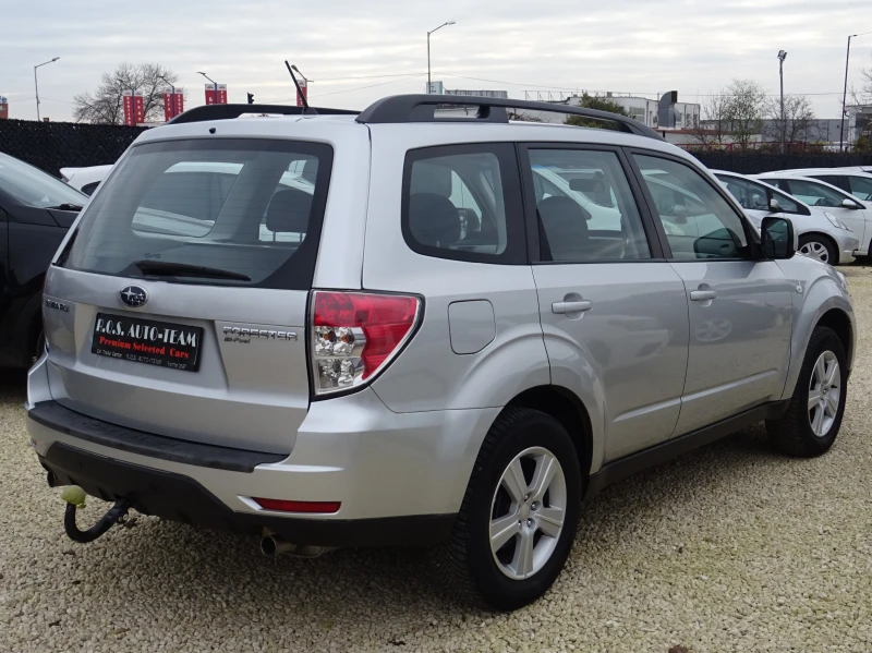 Subaru Forester 2.0 X bi-fuel, снимка 5 - Автомобили и джипове - 52773608