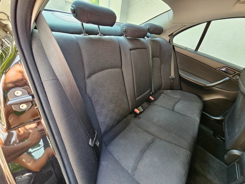 Mercedes-Benz C 220 CDI, снимка 9 - Автомобили и джипове - 53364970