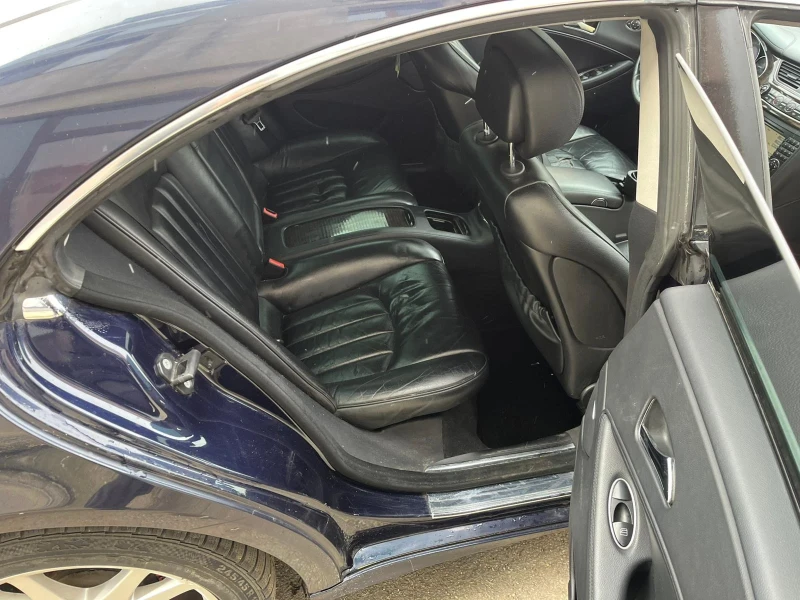 Mercedes-Benz CLS 320 Дистроник, снимка 9 - Автомобили и джипове - 53505157