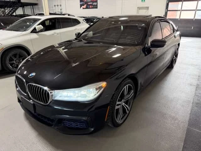 BMW 750 750i xDrive / М пакет/Карбон/2 ключа/Дистроник/ - изображение 3