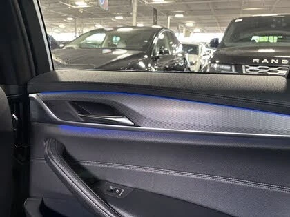 BMW 540 MPACK* КАМЕРА* ПАНОРАМА* ПОДГРЕВ* ПЕРА, снимка 12 - Автомобили и джипове - 54324019